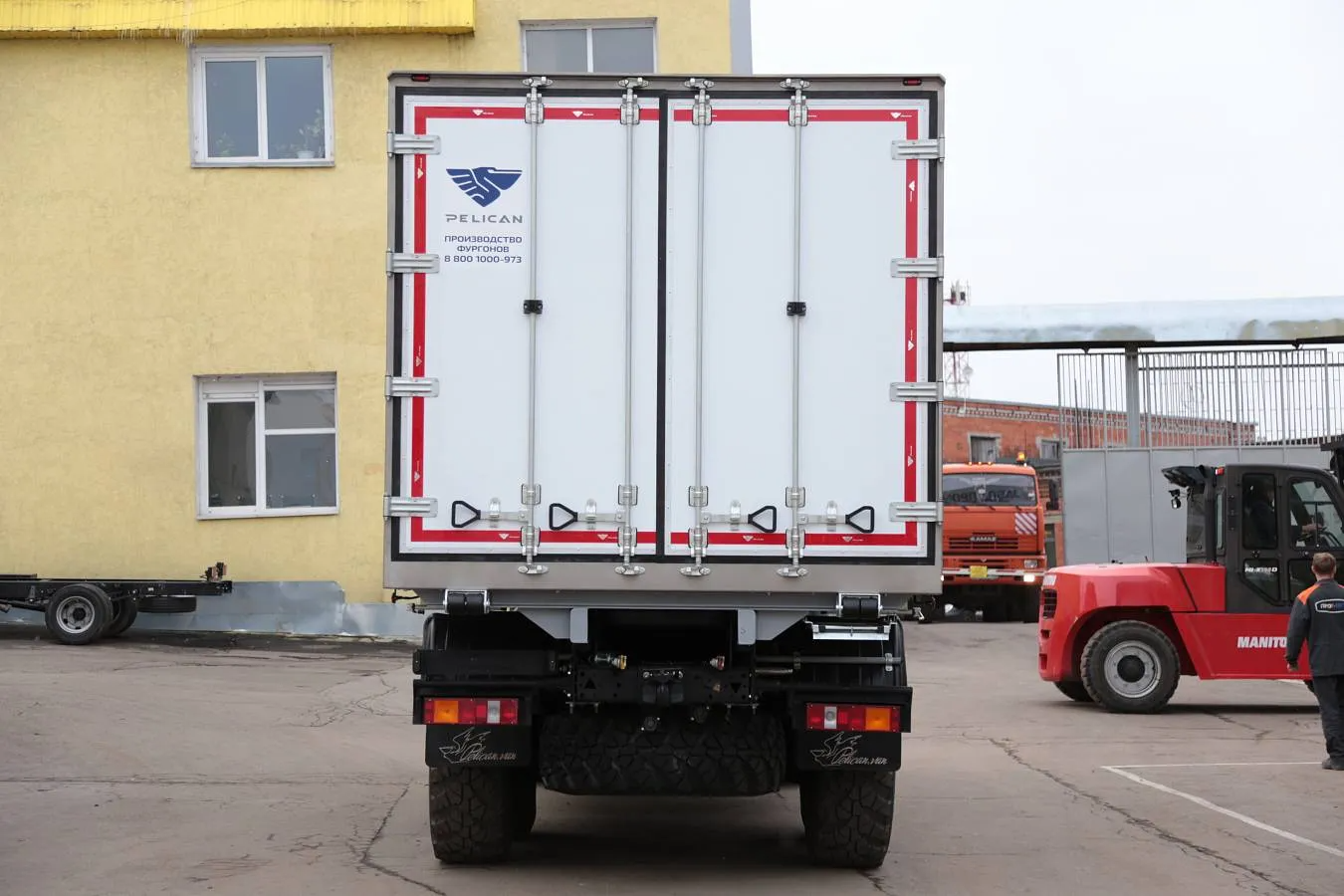 Изотермический фургон КАМАЗ 5350