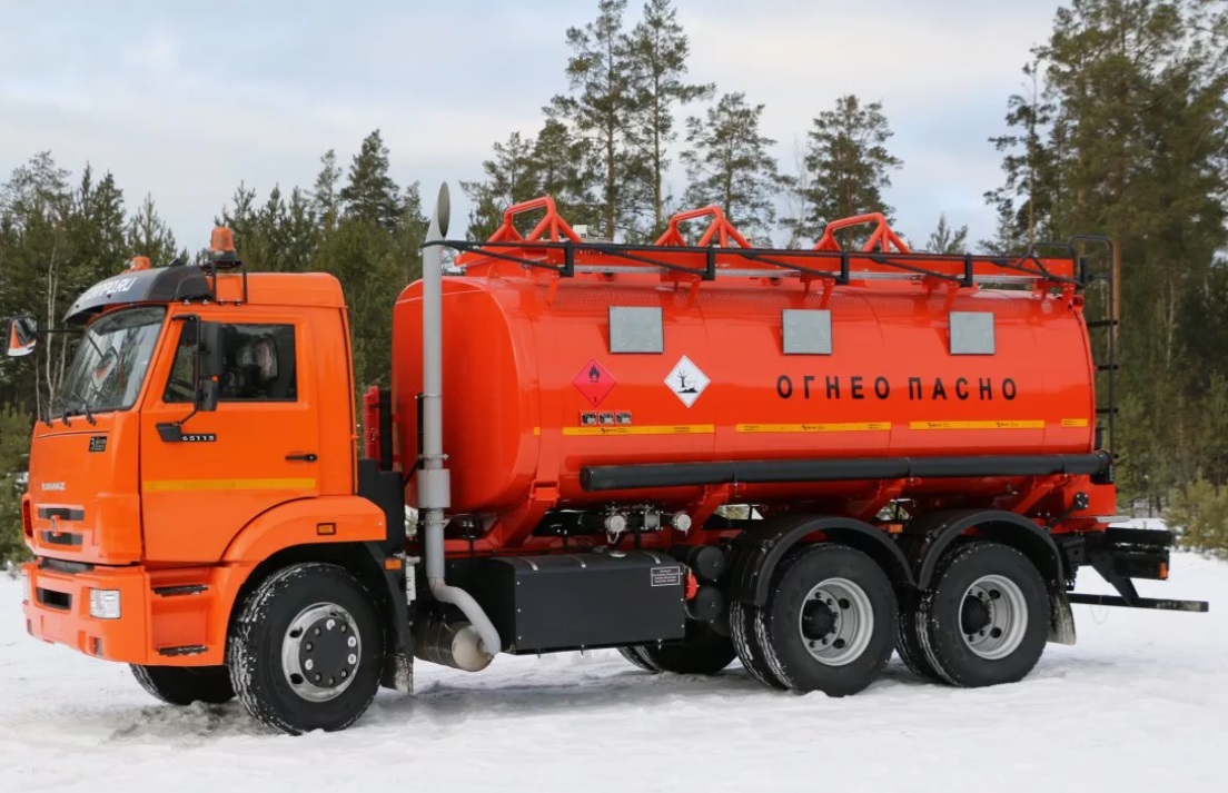 Автотопливозаправщик КАМАЗ 43253