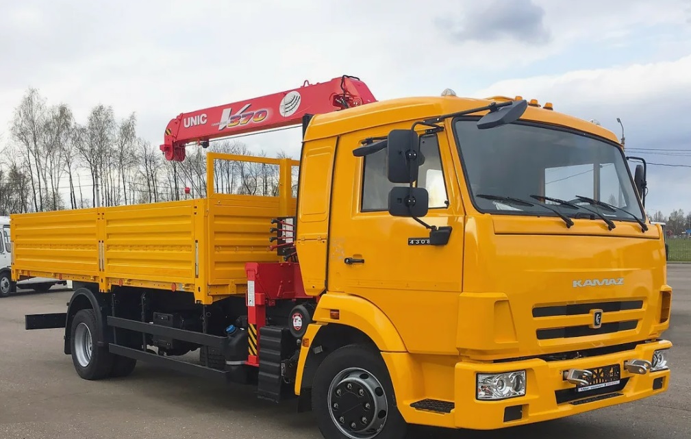 Бортовой автомобиль КАМАЗ 4308 с КМУ Hangil HGC 986